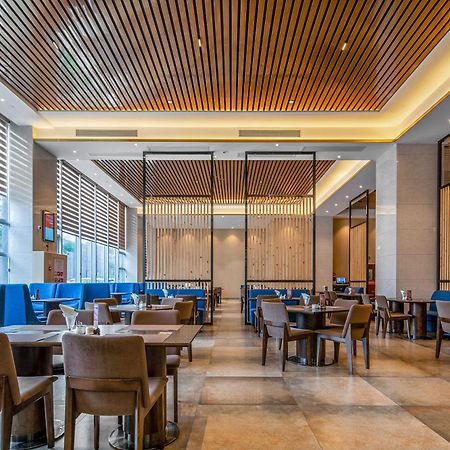 Phoenix Hill Hotel Dongguan - Golf Course Shop מראה חיצוני תמונה