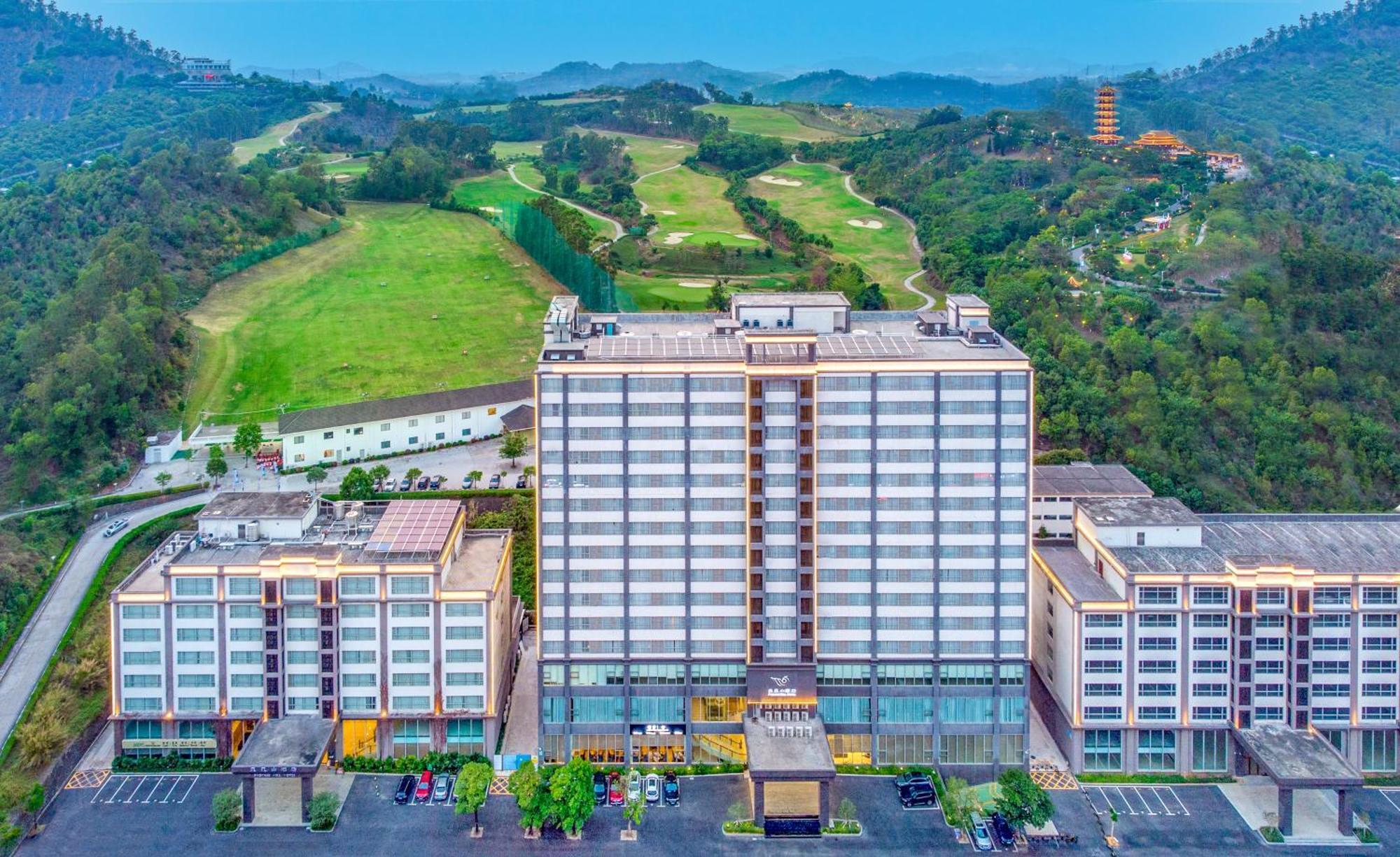 Phoenix Hill Hotel Dongguan - Golf Course Shop מראה חיצוני תמונה